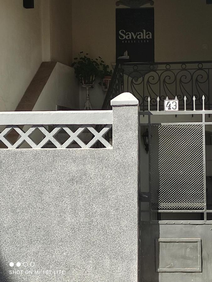 Savala House Leon Βίλα Εξωτερικό φωτογραφία