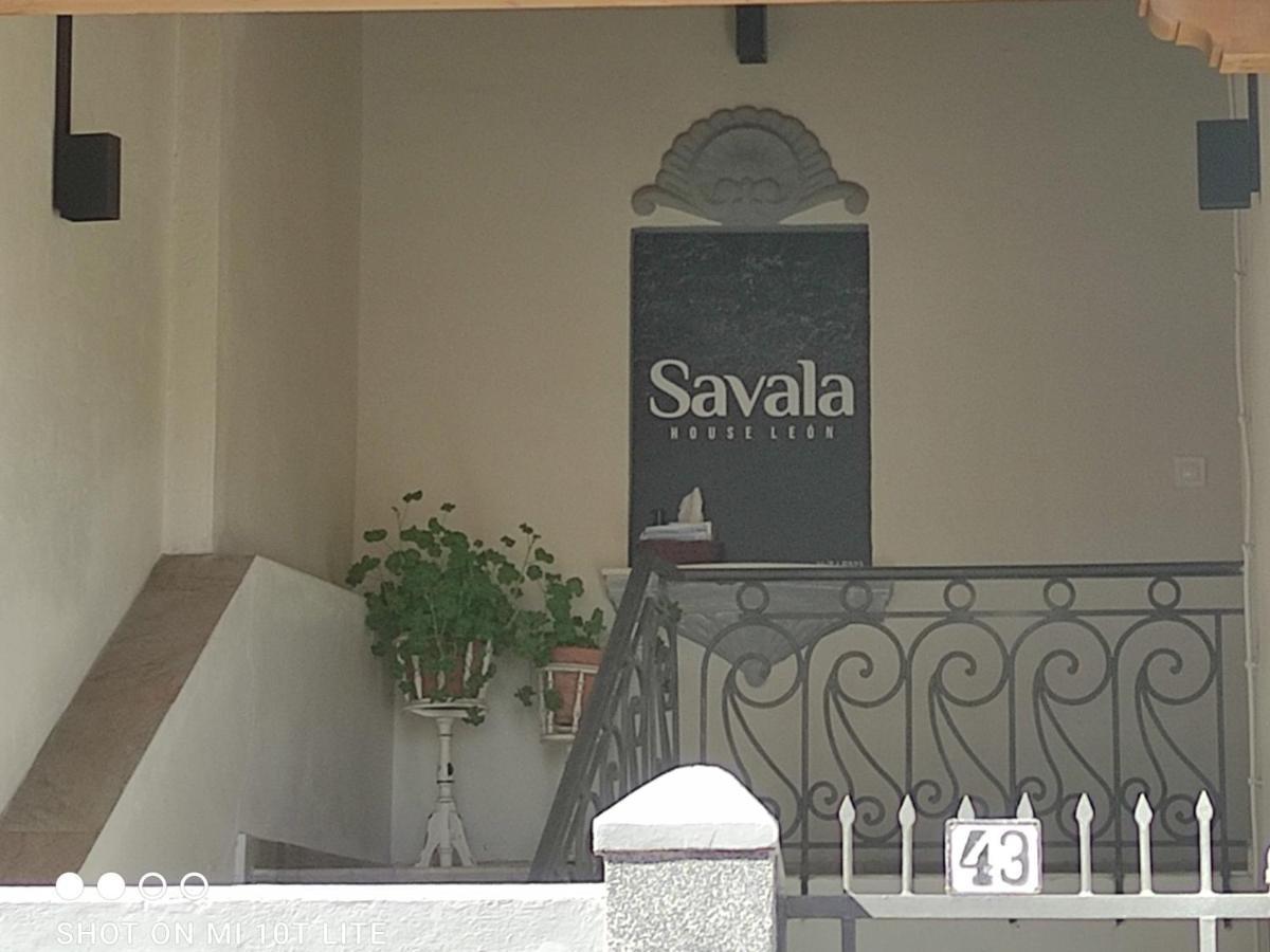 Savala House Leon Βίλα Εξωτερικό φωτογραφία
